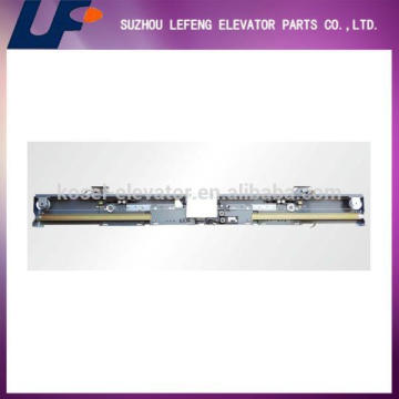 Elevator door parts/Mitsubishi central/telescopic four panel landing door hanger/elevator landing door device